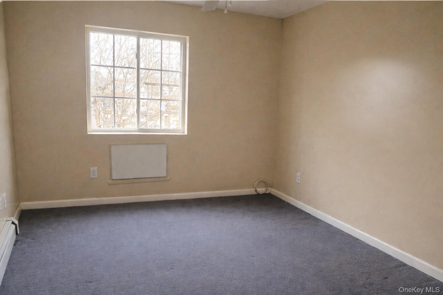 #4 photo, 512 Milford Street, Brooklyn , NY 11208