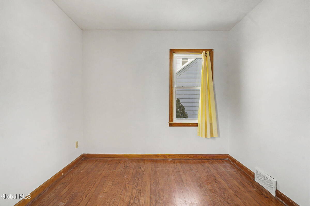 #21 photo, 36 Marion Boulevard, 紐約州 Glenville , NY 12302