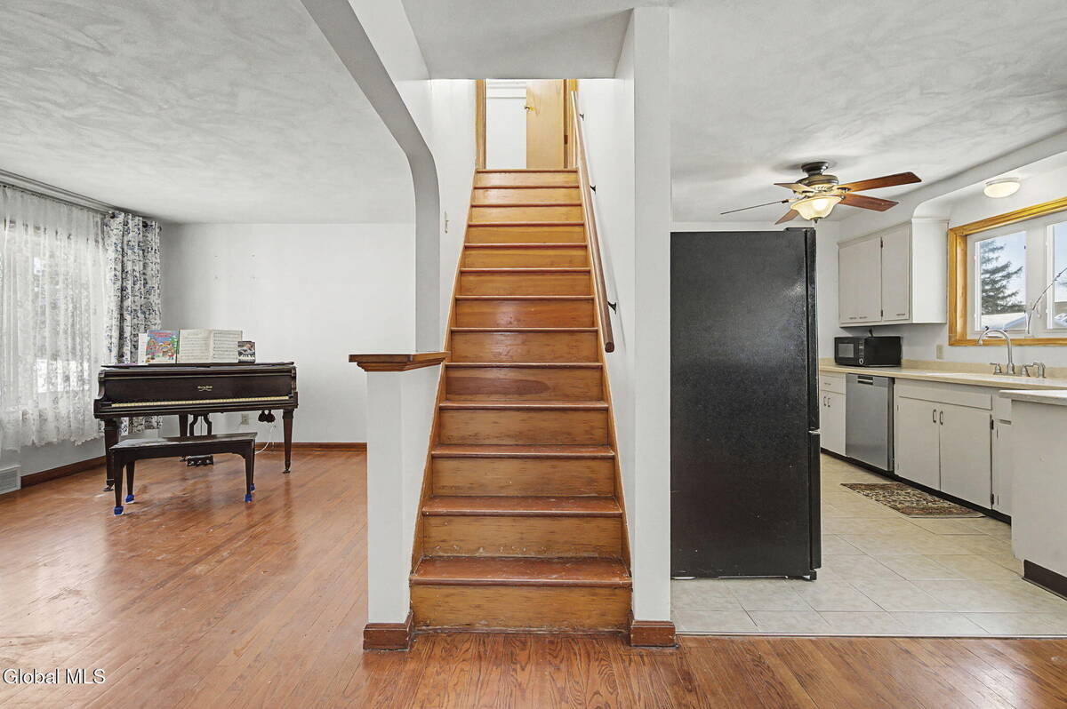 #9 photo, 36 Marion Boulevard, 紐約州 Glenville , NY 12302