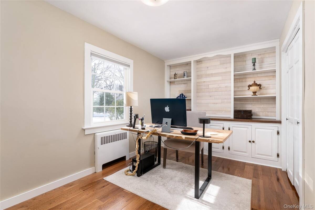 #17 photo, 735 Reeve Avenue, सफ़ोक काउंटी Mattituck , NY 11952