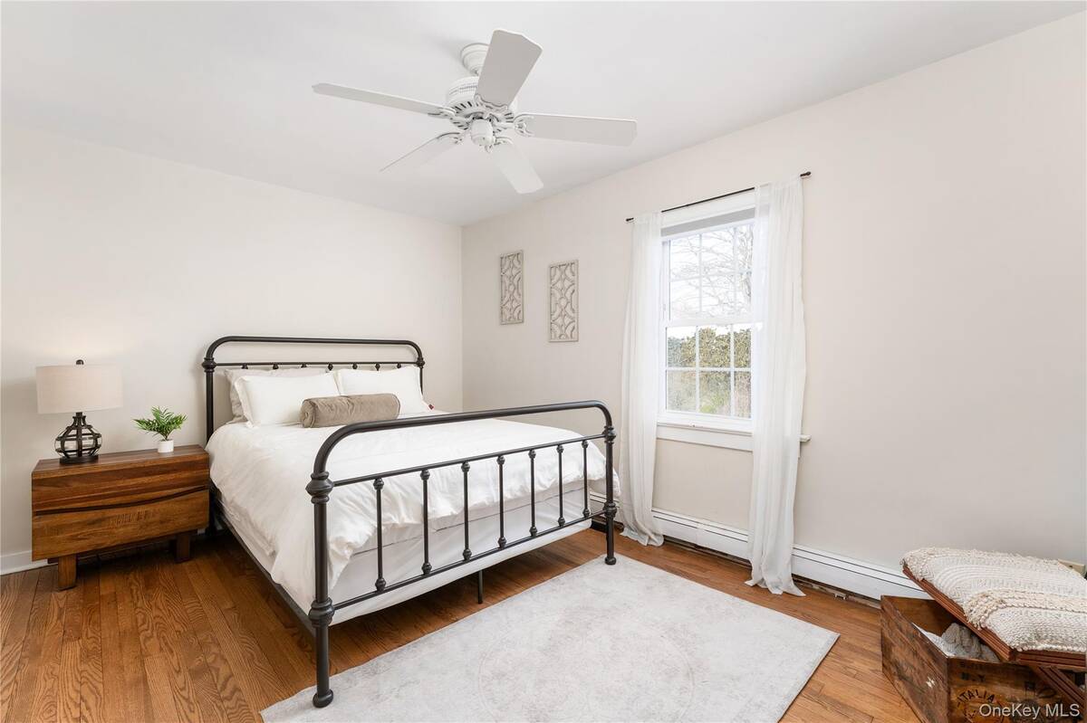 #28 photo, 735 Reeve Avenue, सफ़ोक काउंटी Mattituck , NY 11952