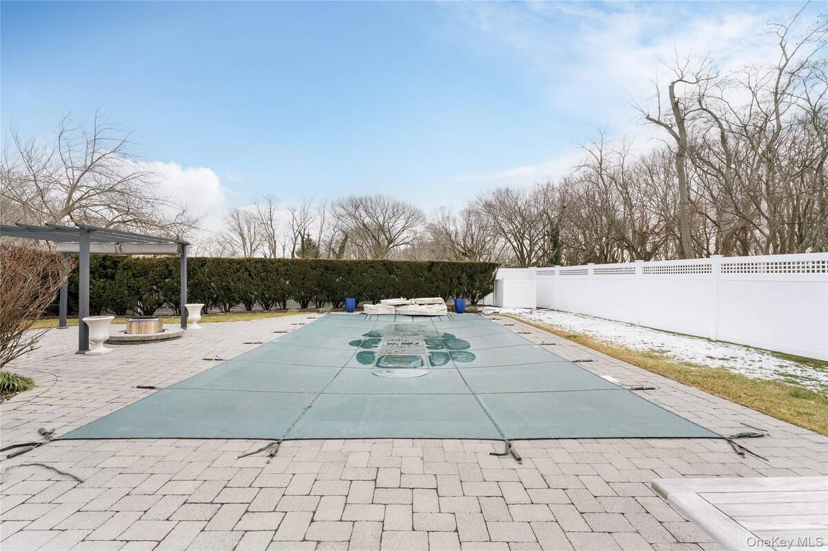 #35 photo, 735 Reeve Avenue, सफ़ोक काउंटी Mattituck , NY 11952