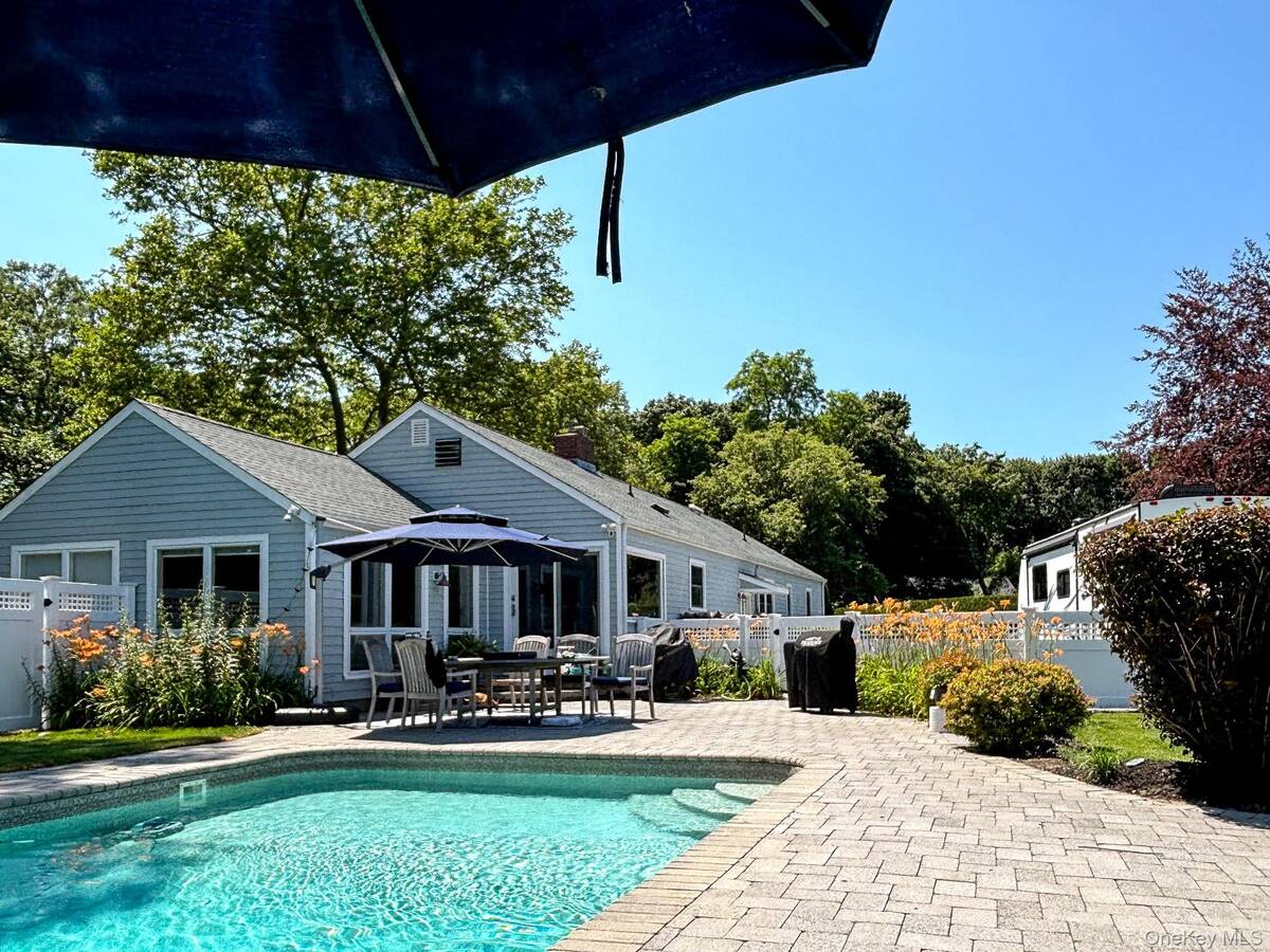 #41 photo, 735 Reeve Avenue, सफ़ोक काउंटी Mattituck , NY 11952