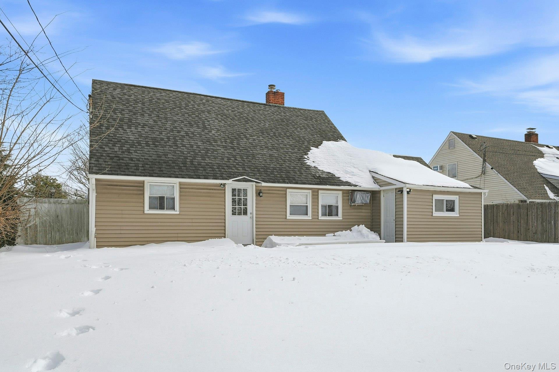 #4 photo, 23 Elm Drive W, 長島 Levittown , NY 11756