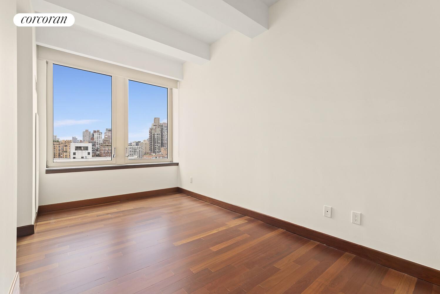 #4 photo, New York City, Lenox Hill , NY 10065