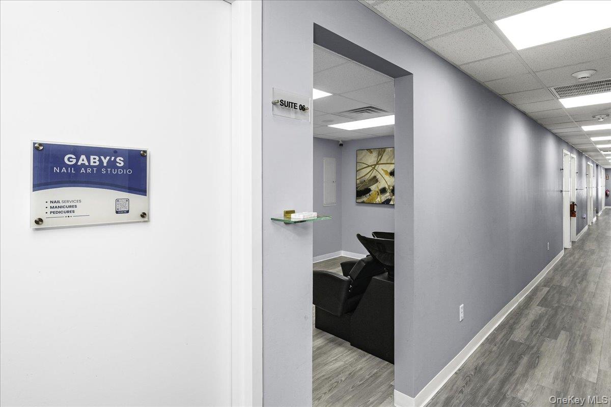 #10 photo, 2001 Route 17M, Goshen , NY 10924