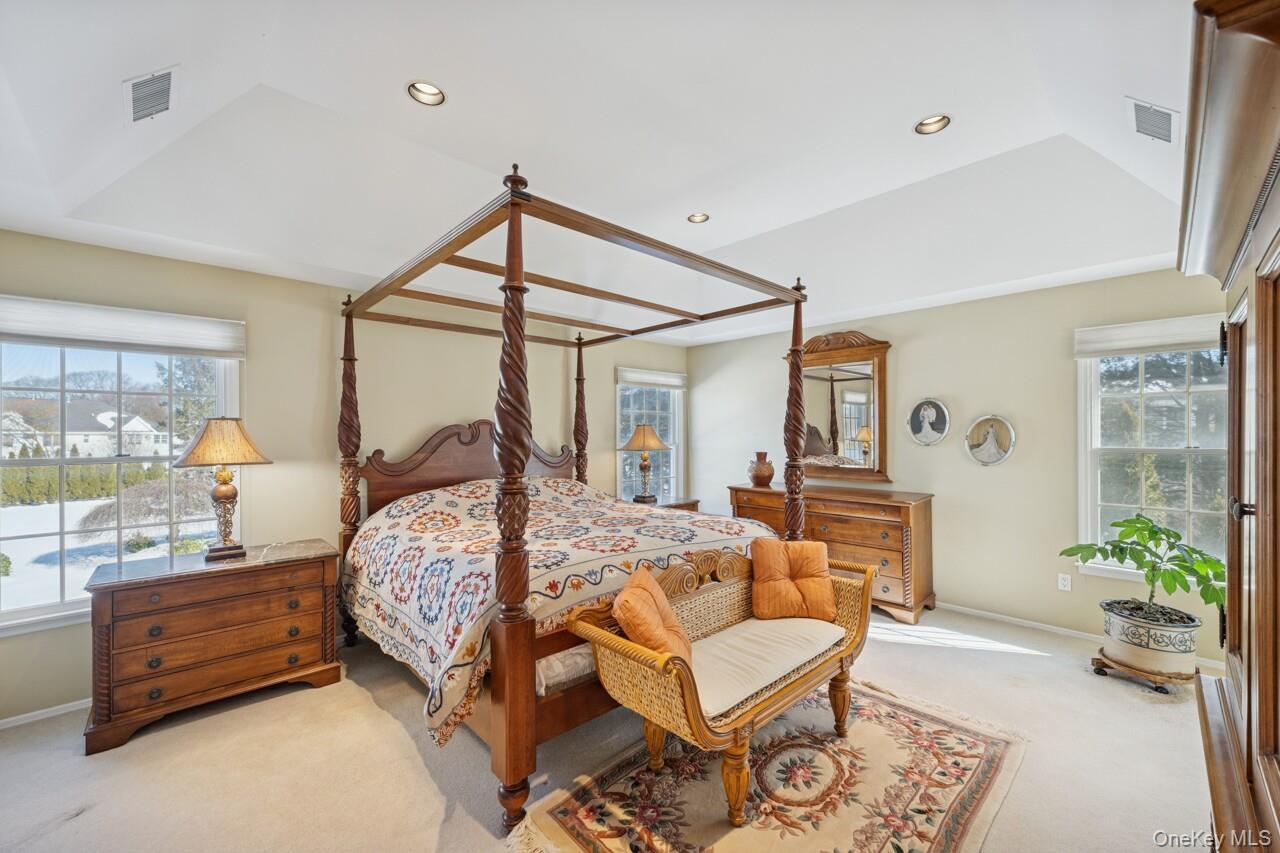 #20 photo, 49 Rofay Drive, सफ़ोक काउंटी East Northport , NY 11731