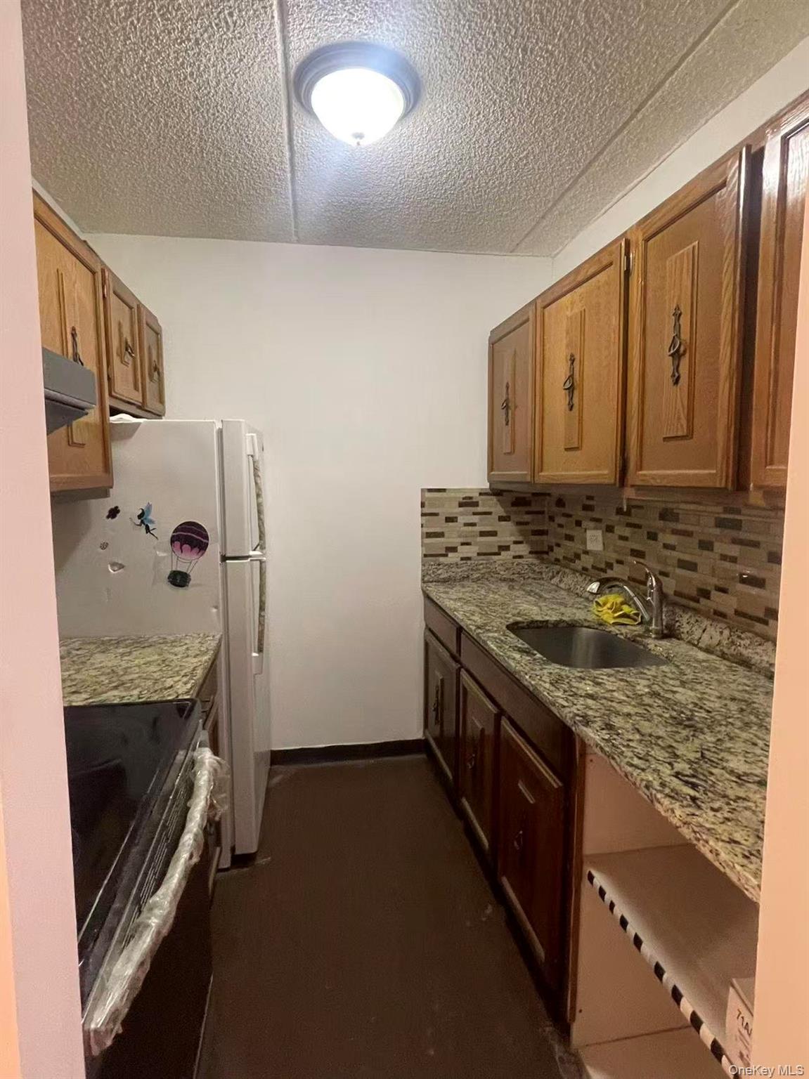 #4 photo, 137-77 45th Avenue, 法拉盛 Flushing , NY 11355