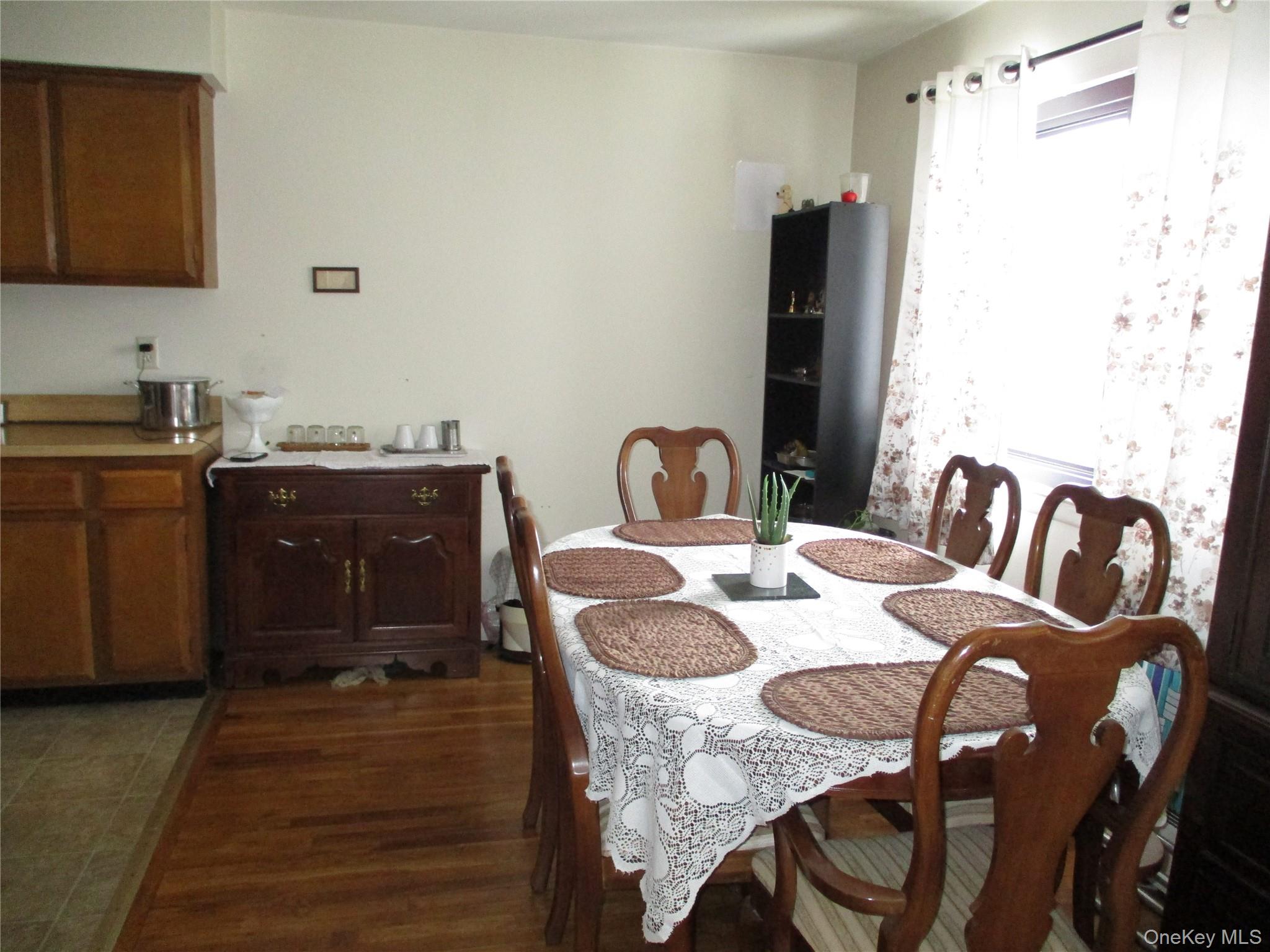 #4 photo, 2 W Lawrence Park Drive, Piermont , NY 10968