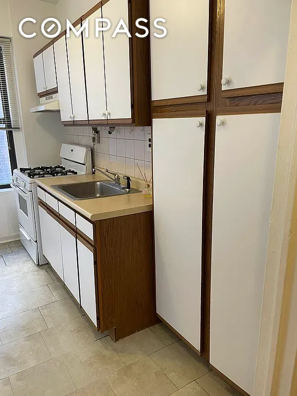 #2 photo, Astoria, Astoria , NY 11103