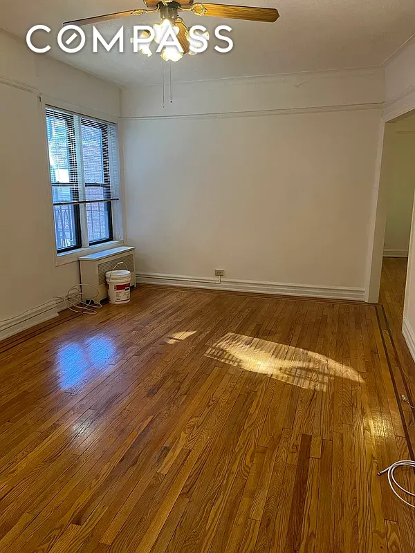 #3 photo, Astoria, Astoria , NY 11103