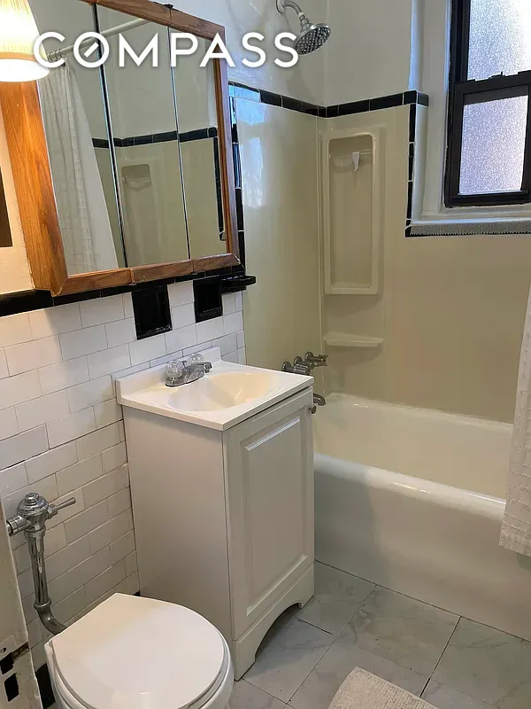 #5 photo, Astoria, Astoria , NY 11103