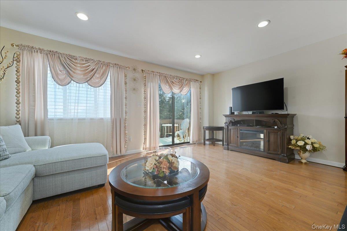 #17 photo, 1790 Front Street, East Meadow , NY 11554