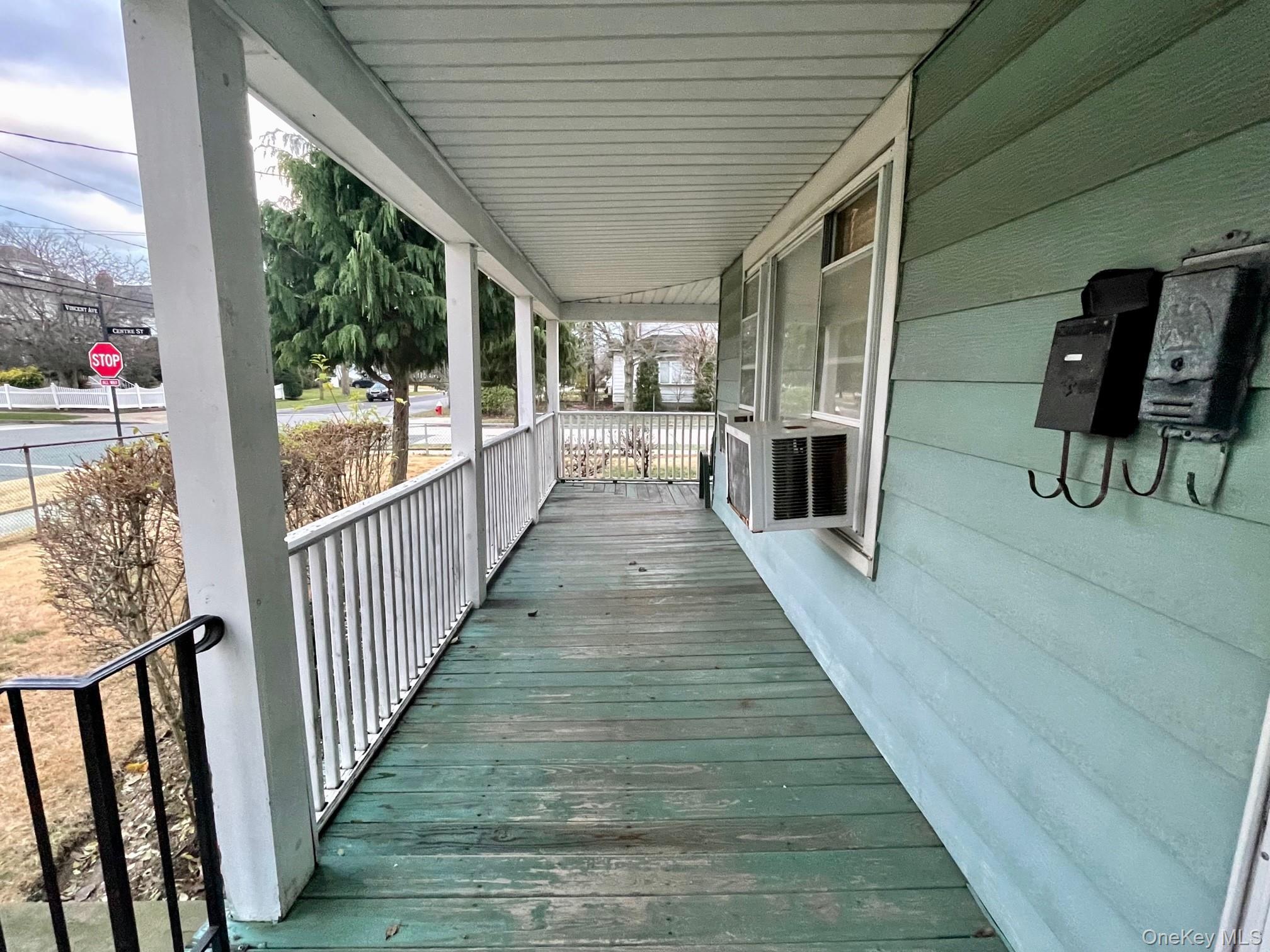 #2 photo, 315 Vincent Avenue, 롱 아일랜드 Lynbrook , NY 11563