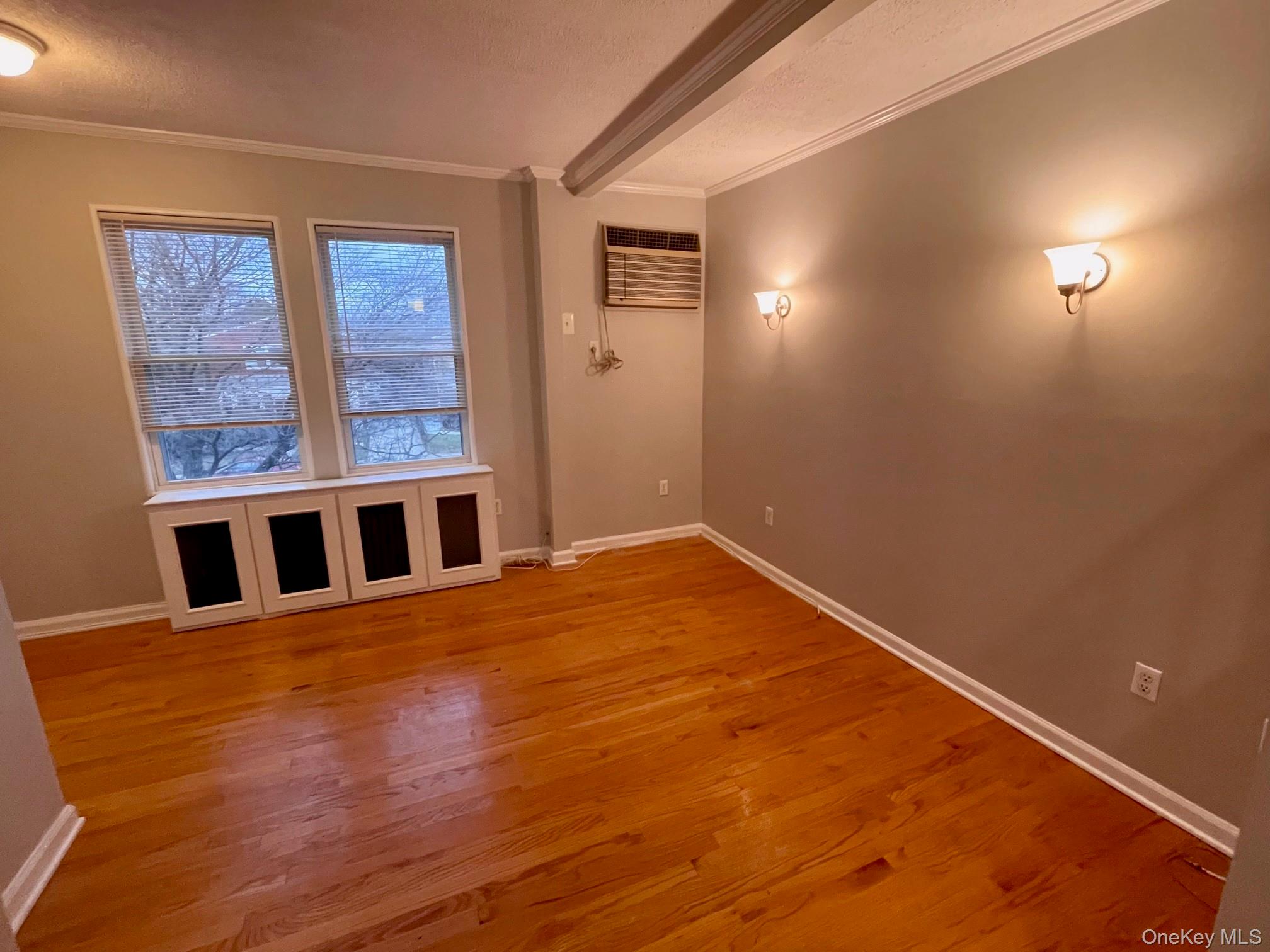 #5 photo, 315 Vincent Avenue, 롱 아일랜드 Lynbrook , NY 11563