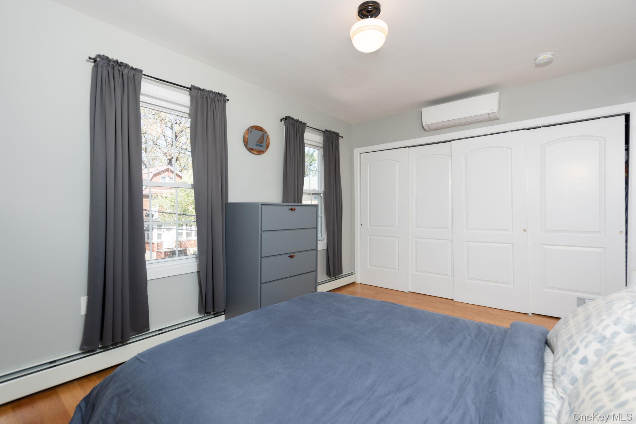 #17 photo, 360 W 262nd Street, Бронкс ‖ Bronx , NY 10471