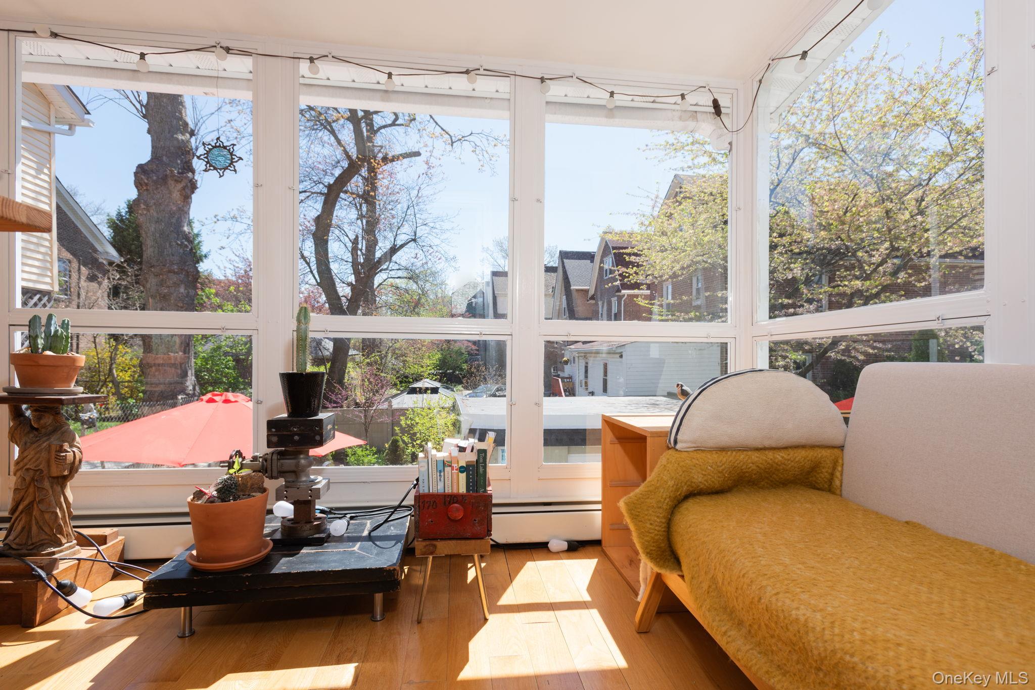 #6 photo, 360 W 262nd Street, Бронкс ‖ Bronx , NY 10471