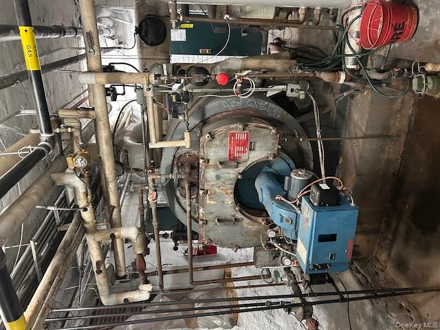 #9 photo, 2431 Crotona Avenue, Bronx , NY 10458