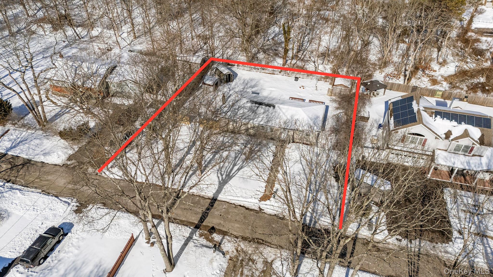 #5 photo, 17 Nelson Place, מחוז סאפוק Mastic , NY 11950