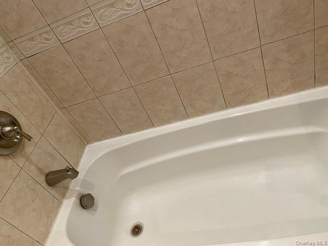 #11 photo, 245-17 76th Avenue, Bellerose , NY 11426