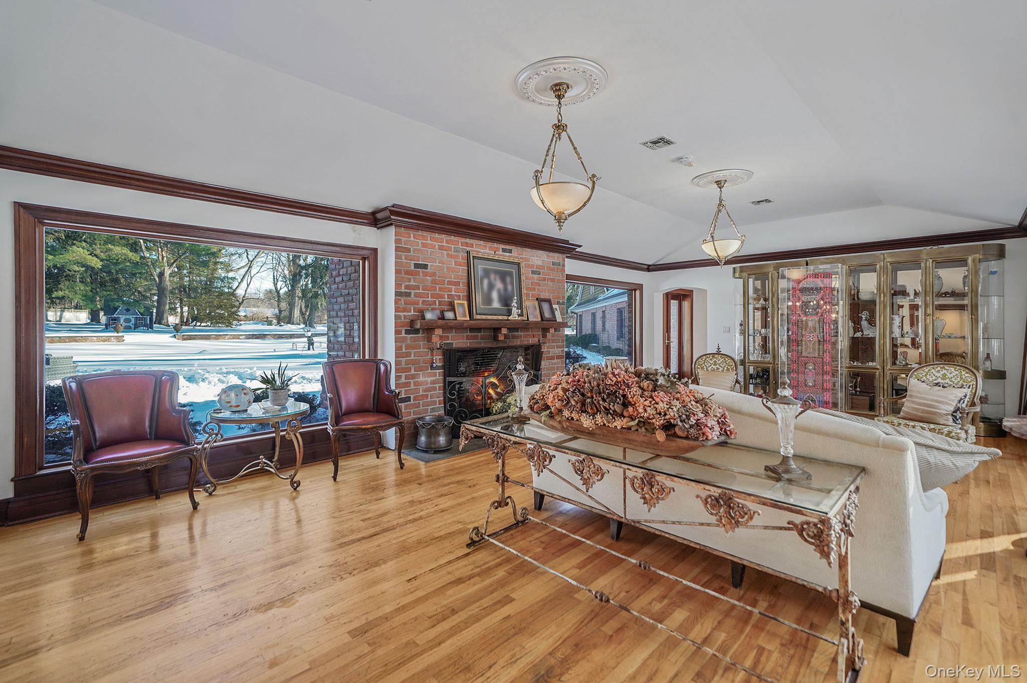 #14 photo, 9 Chicken Valley Road, 長島 老布鲁克维尔  Old Brookville , NY 11545