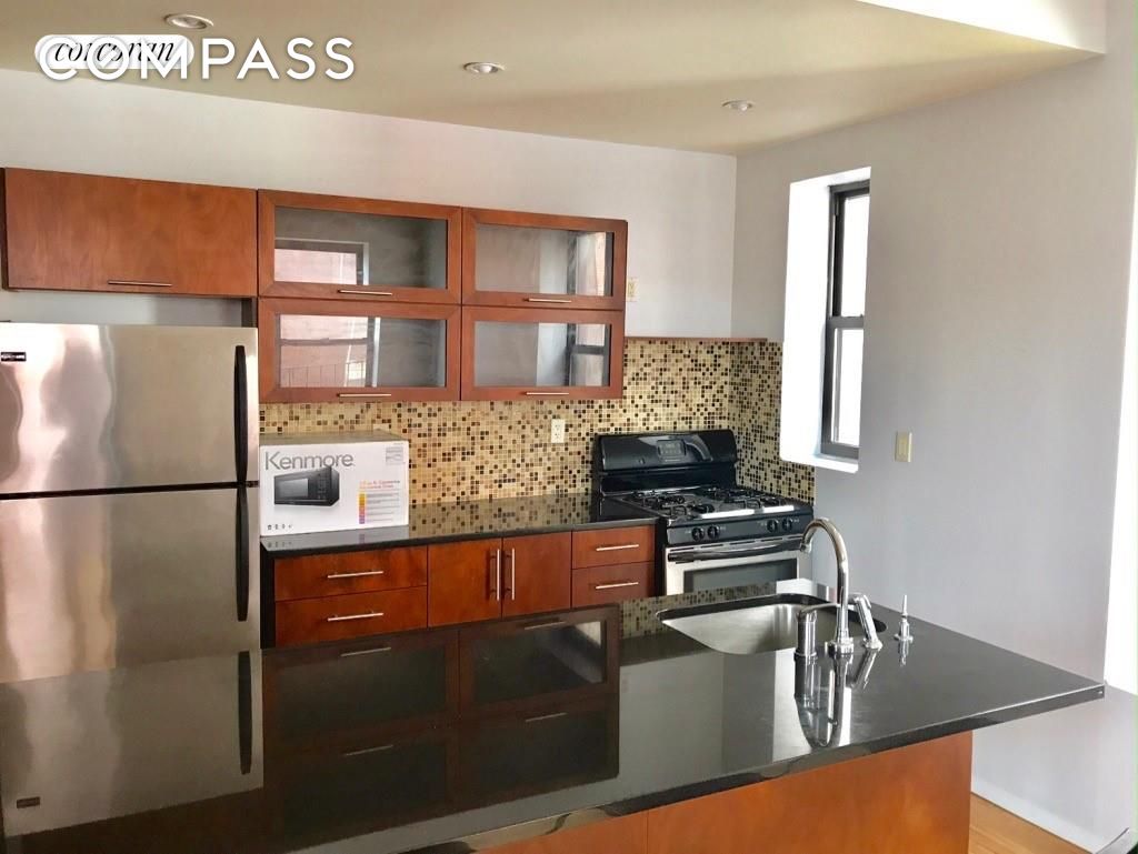 #4 photo, Brooklyn, Bedford-Stuyvesant , NY 11216