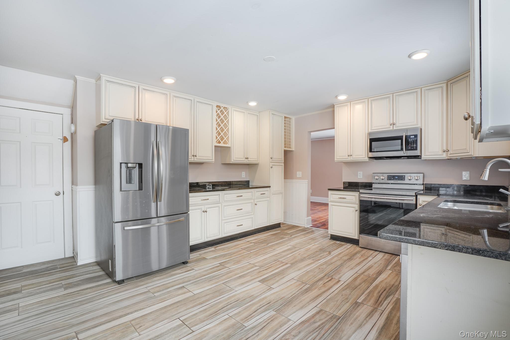 #11 photo, 18 Ketcham Drive, Fishkill , NY 12524