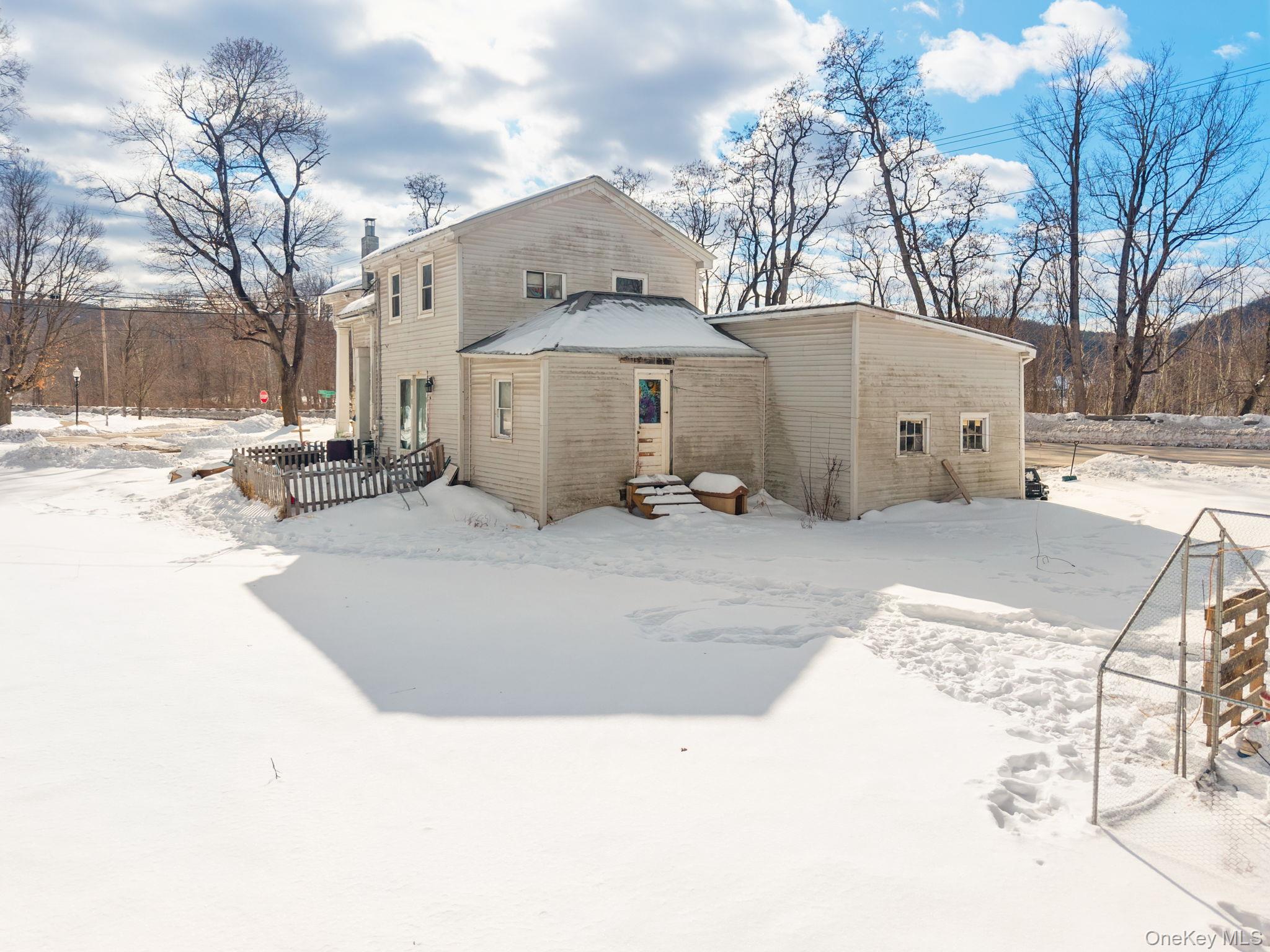 #5 photo, 103 Middlefort Road, Call Listing Agent , NY 12122
