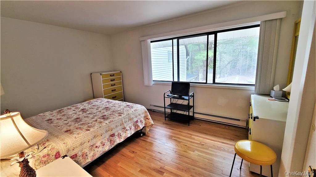 #15 photo, 52 Medallion Road, Kiamesha Lake , NY 12751