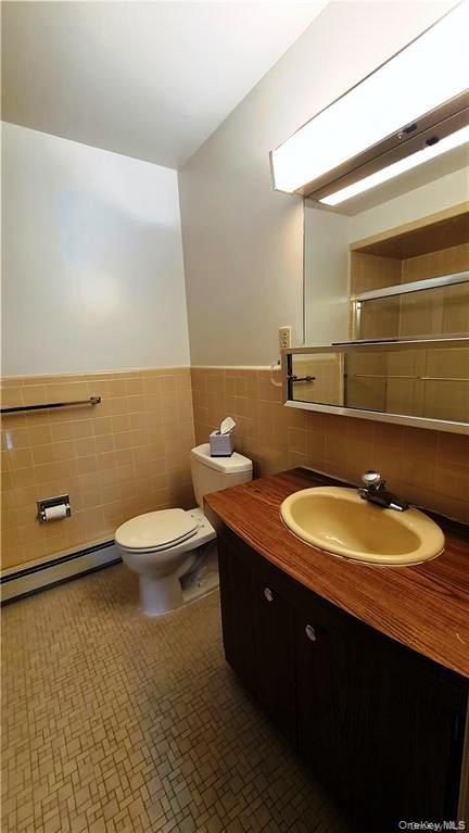 #18 photo, 52 Medallion Road, Kiamesha Lake , NY 12751