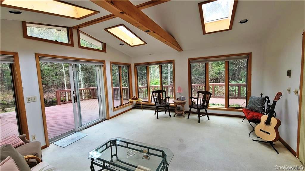 #4 photo, 52 Medallion Road, Kiamesha Lake , NY 12751