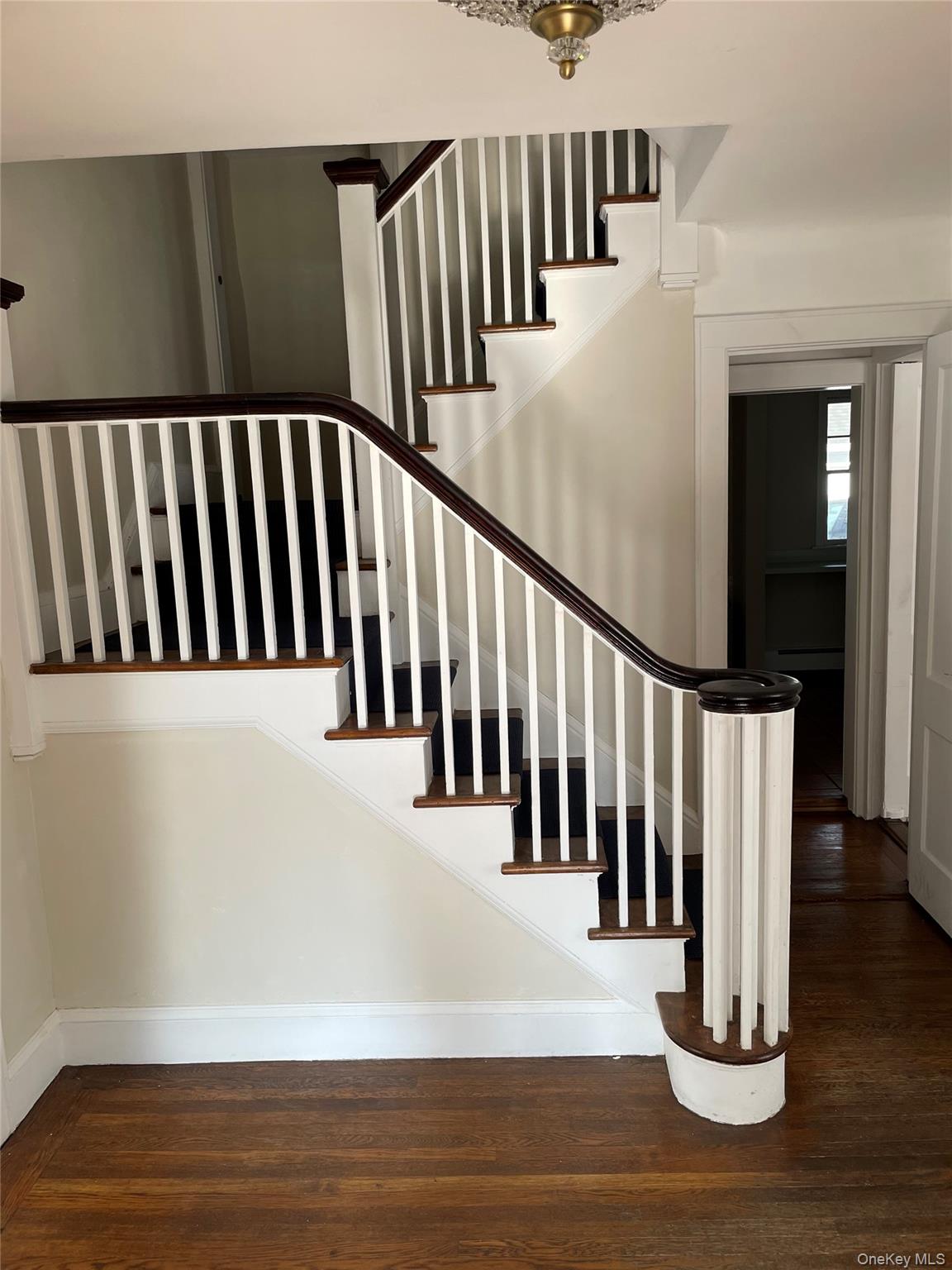 #2 photo, 56 Nassau Boulevard, Garden City , NY 11530