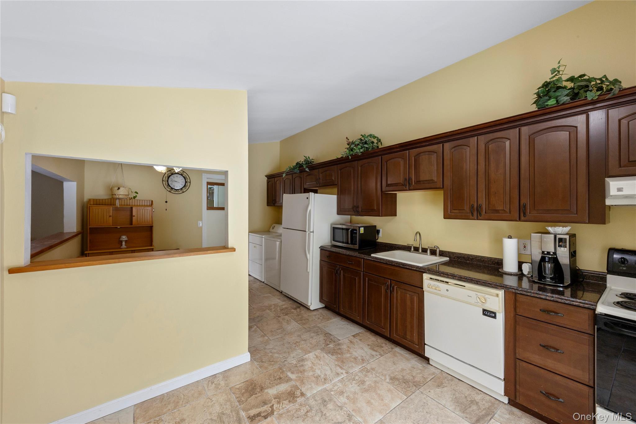 #10 photo, 137 Riverside Avenue, Mastic Beach , NY 11951