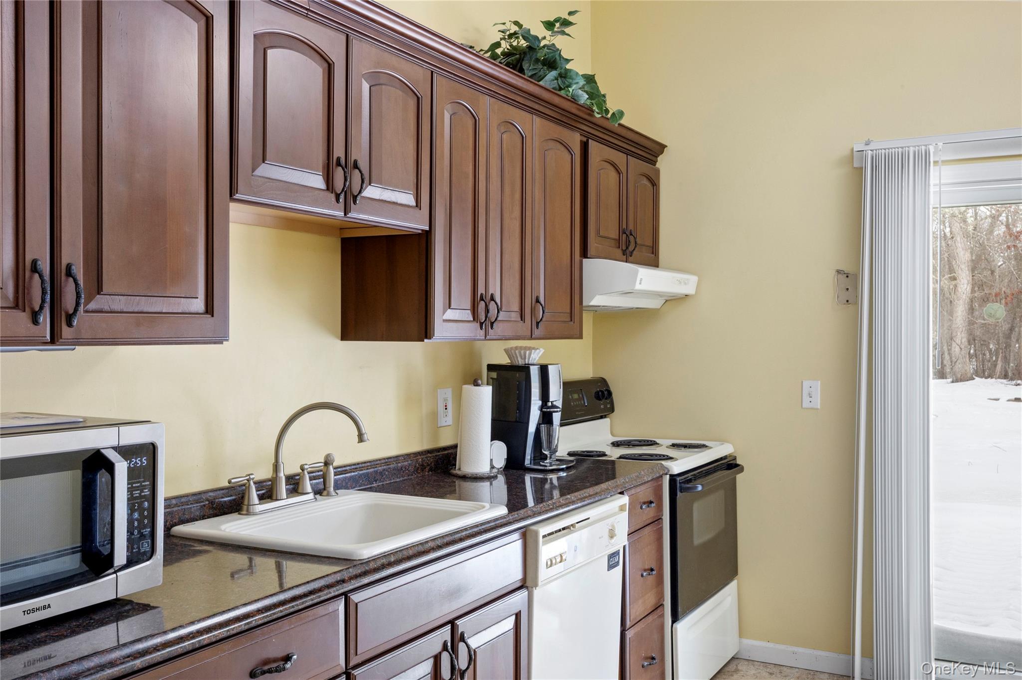 #9 photo, 137 Riverside Avenue, Mastic Beach , NY 11951