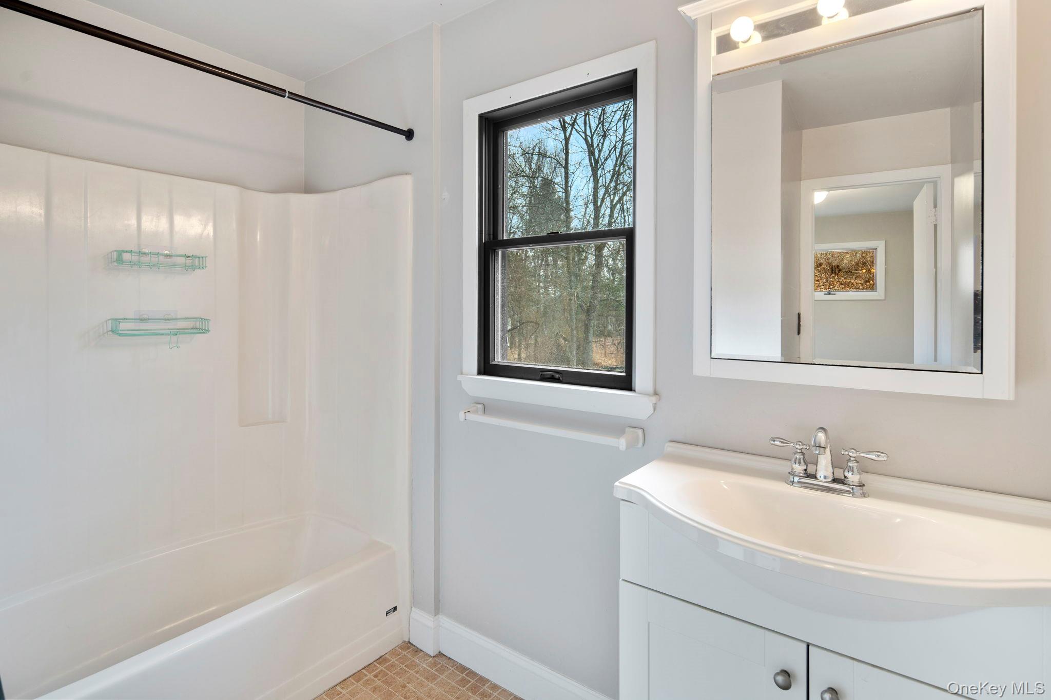 #15 photo, 689 South Mountain Road, New City , NY 10956