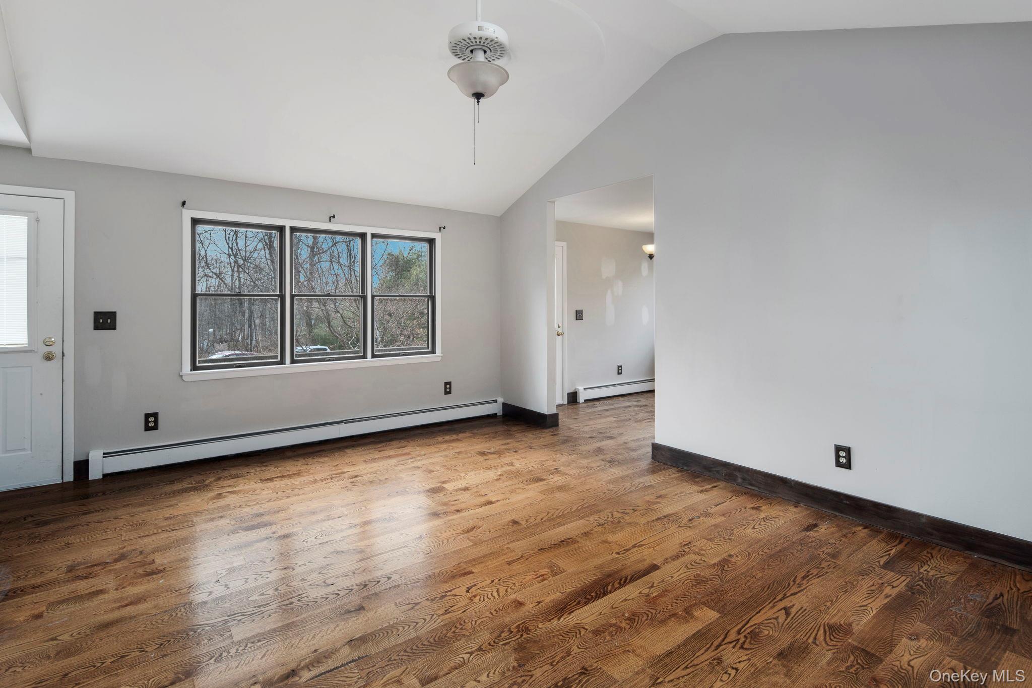 #6 photo, 689 South Mountain Road, New City , NY 10956