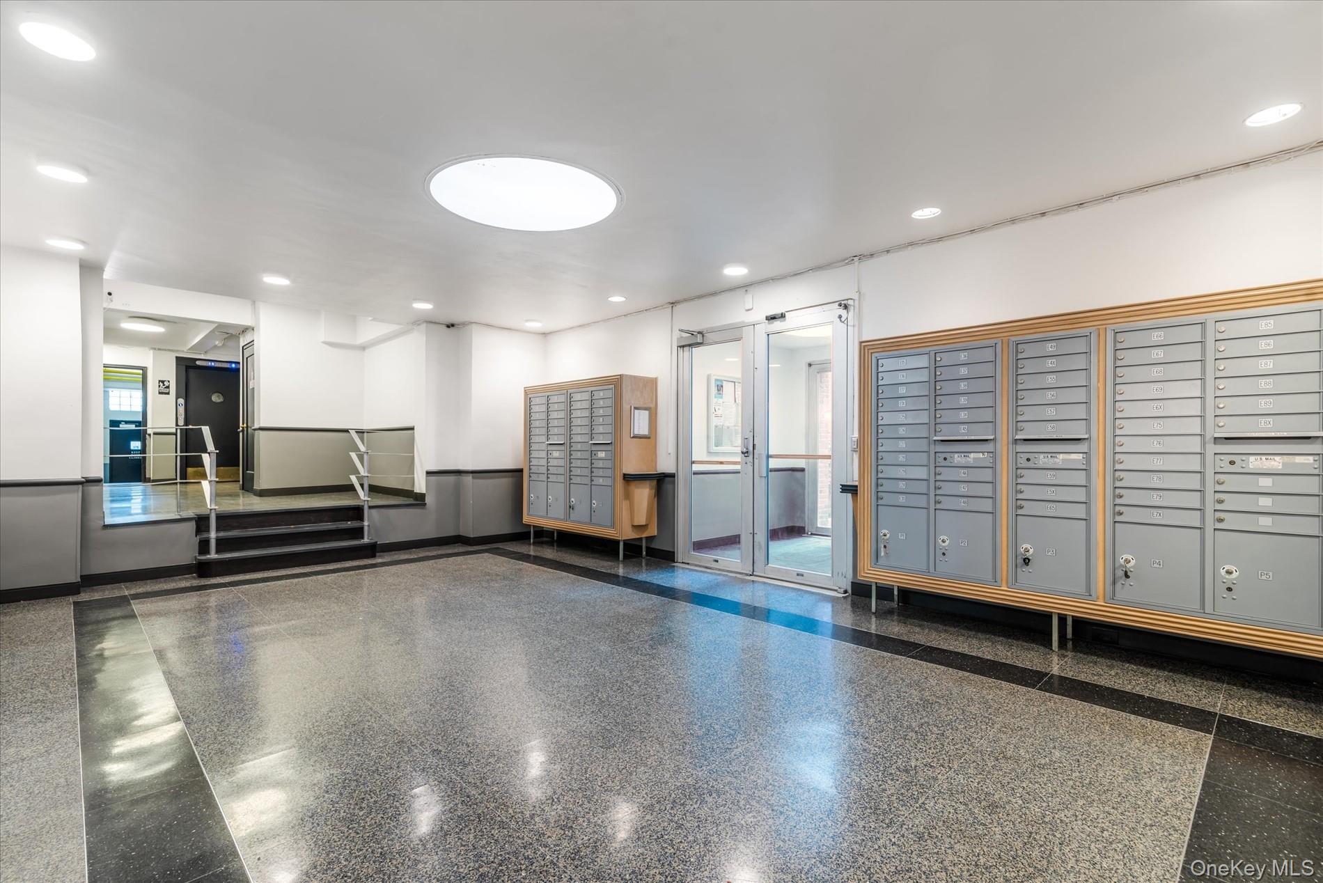 #17 photo, 72 Park Terrace West, 北曼哈顿 New York (Manhattan) , NY 10034