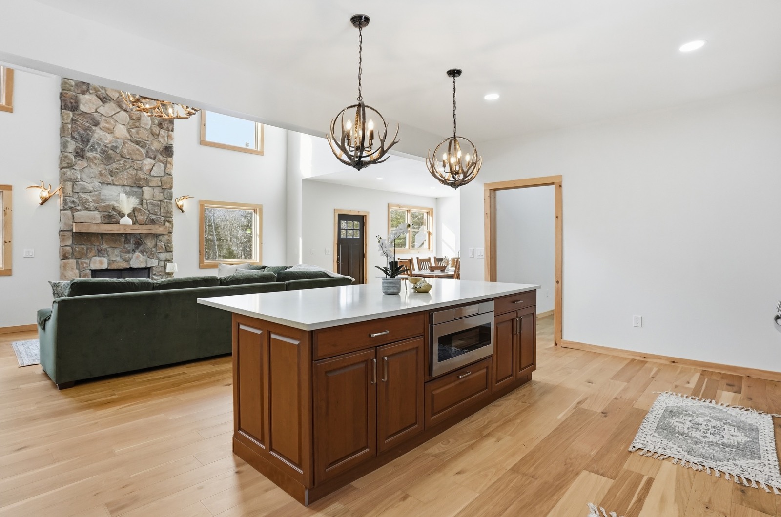 #20 photo, 204 Overlook Dr, Jewett , NY 12442