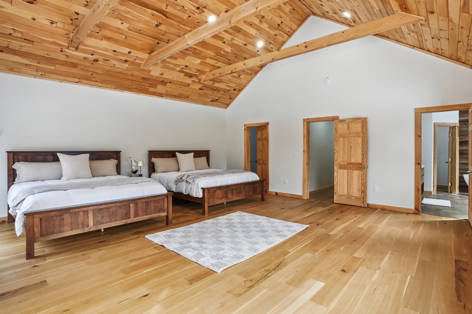 #38 photo, 204 Overlook Dr, Jewett , NY 12442