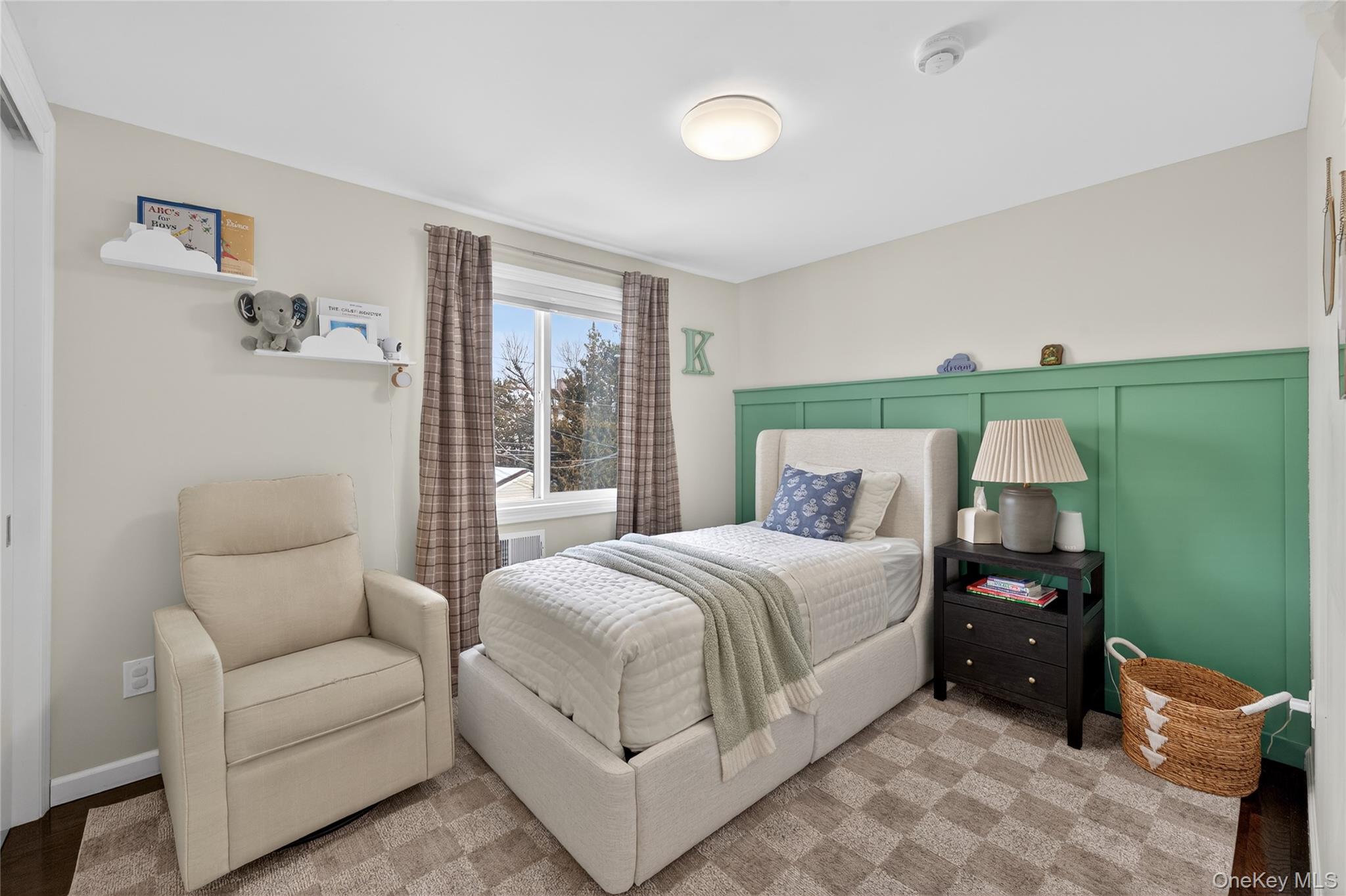 #13 photo, 1024 Oaks Drive, Franklin Square , NY 11010