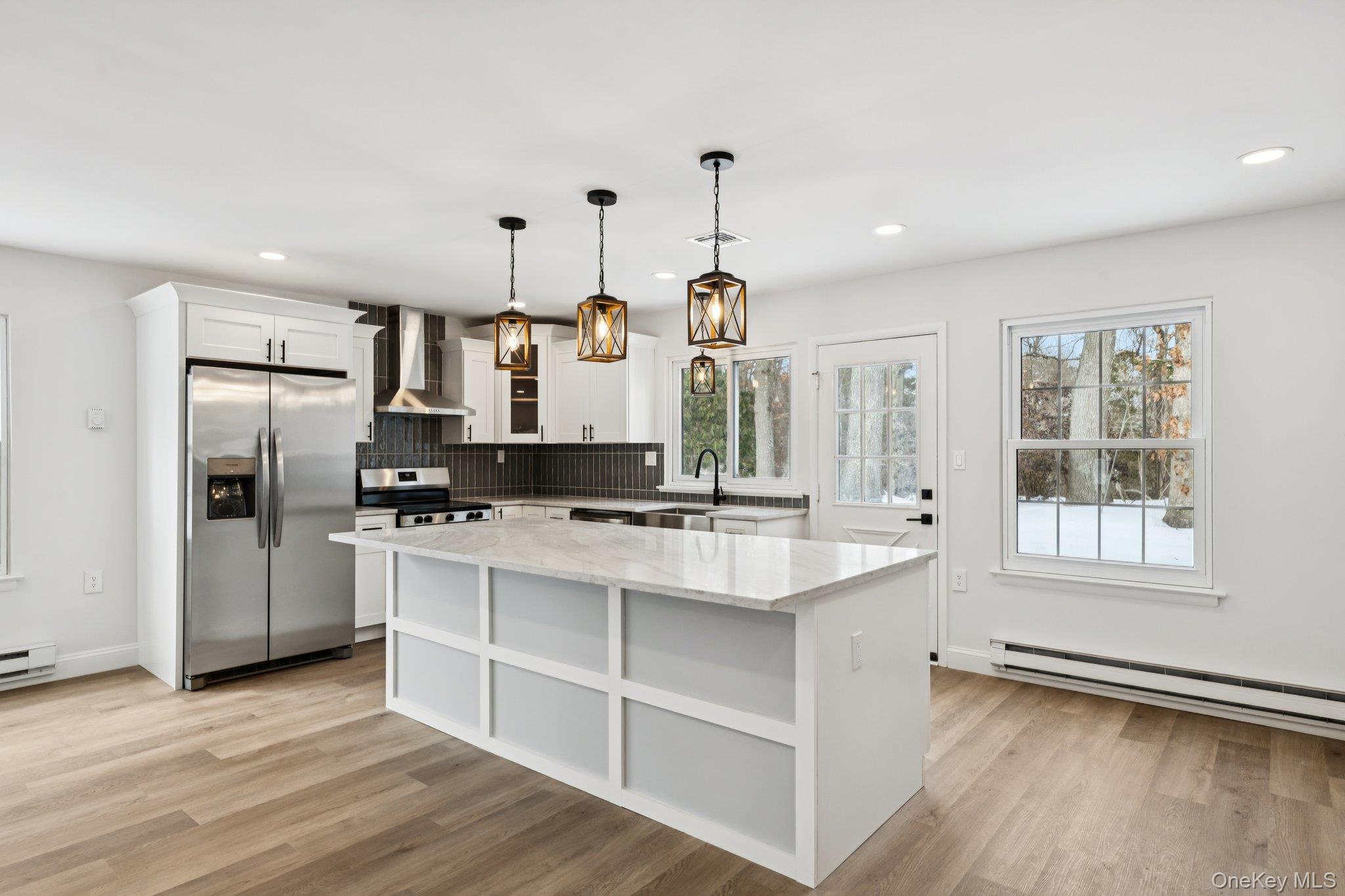 #15 photo, 304 Kingston Court, מחוז סאפוק Ridge , NY 11961