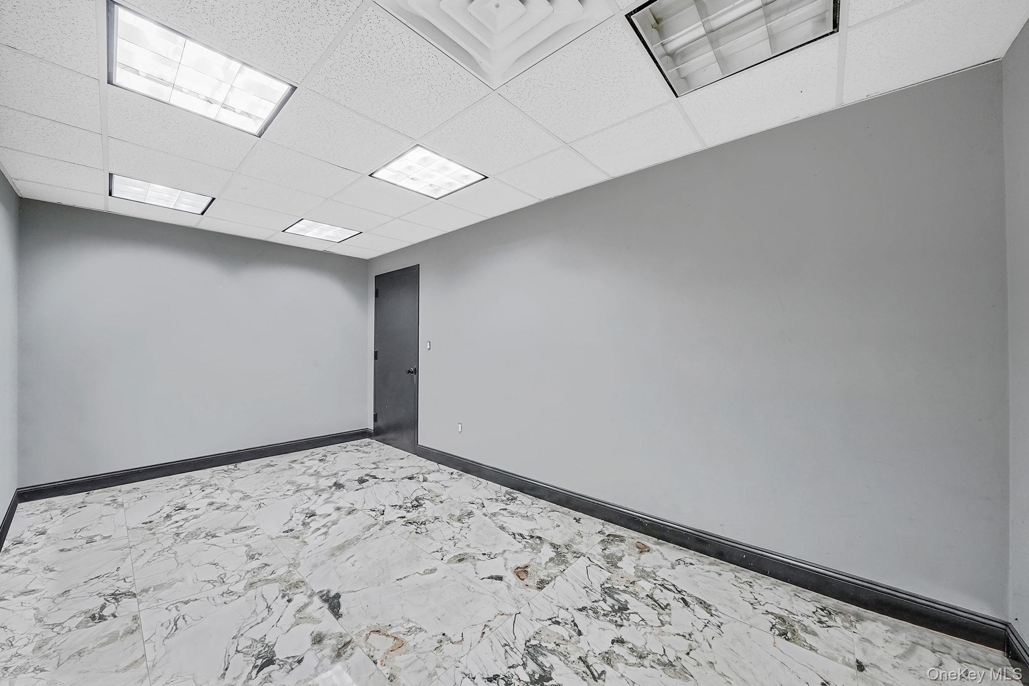 #15 photo, 1601 Arctic Avenue, सफ़ोक काउंटी Bohemia , NY 11716