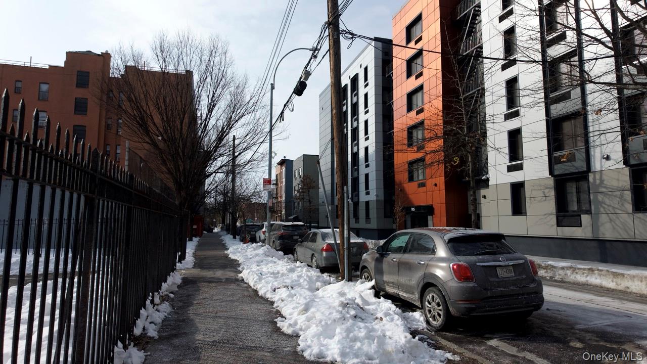 #3 photo, 915 Eagle Avenue, 布朗士 Bronx , NY 10456