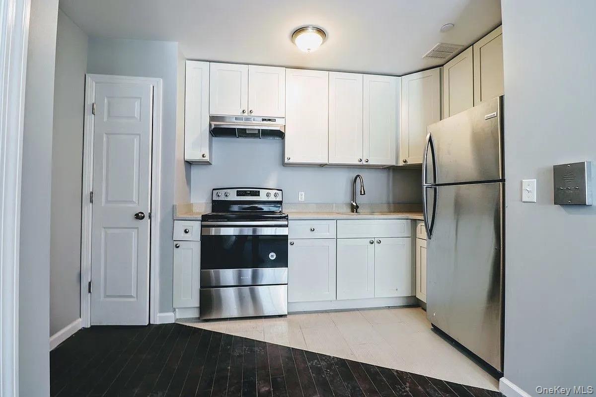 #4 photo, 915 Eagle Avenue, 布朗士 Bronx , NY 10456