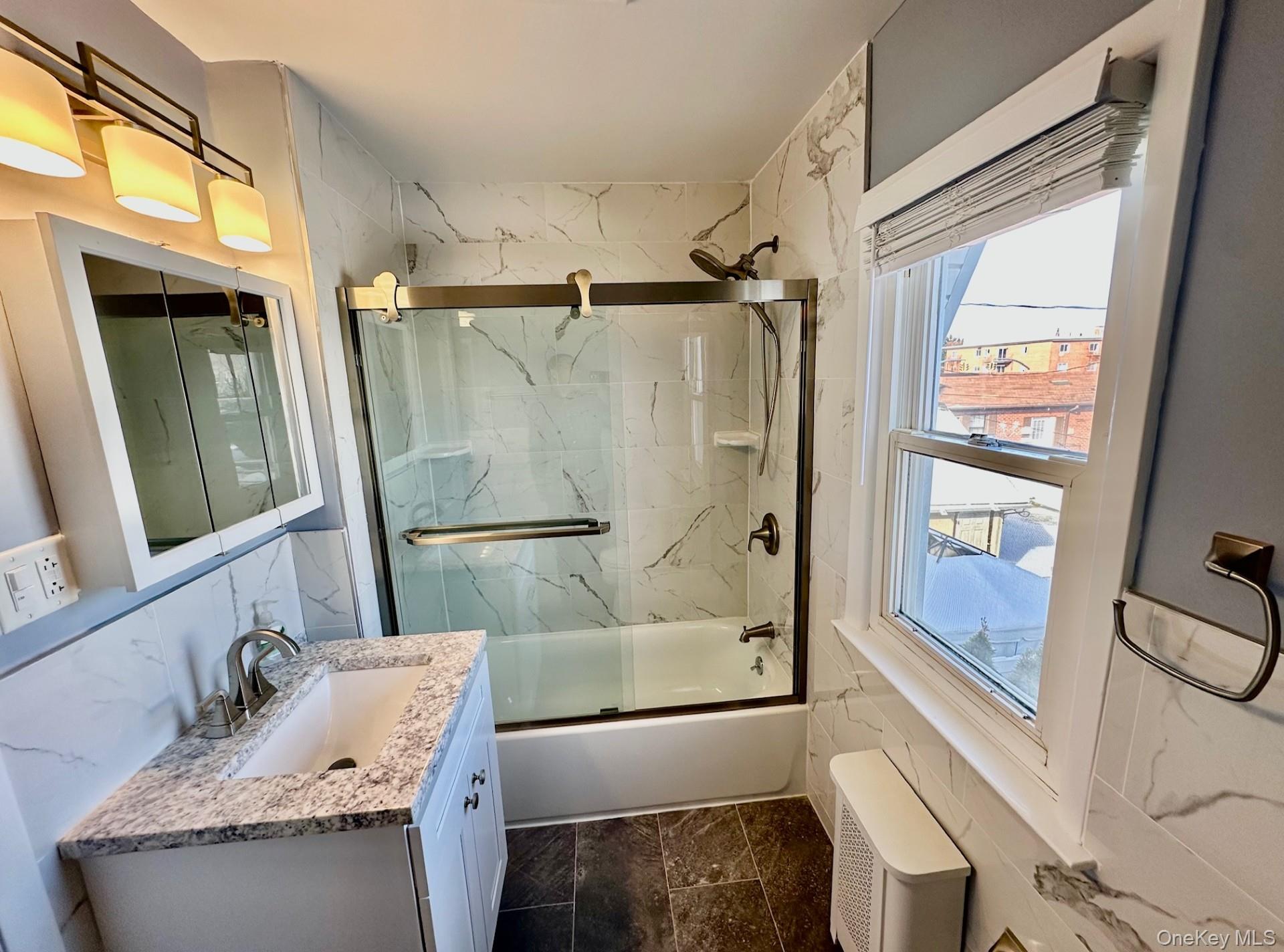 #5 photo, 10 Vernon Avenue, Rockville Centre , NY 11570