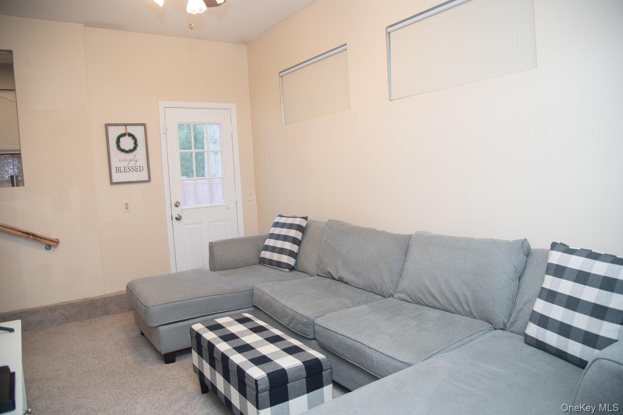 #17 photo, 171 Tyler Avenue, 東長島 Miller Place , NY 11764