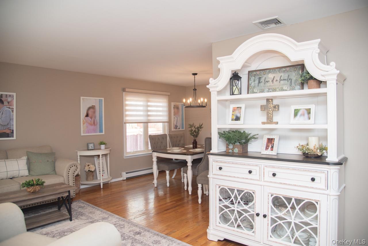 #4 photo, 171 Tyler Avenue, 東長島 Miller Place , NY 11764