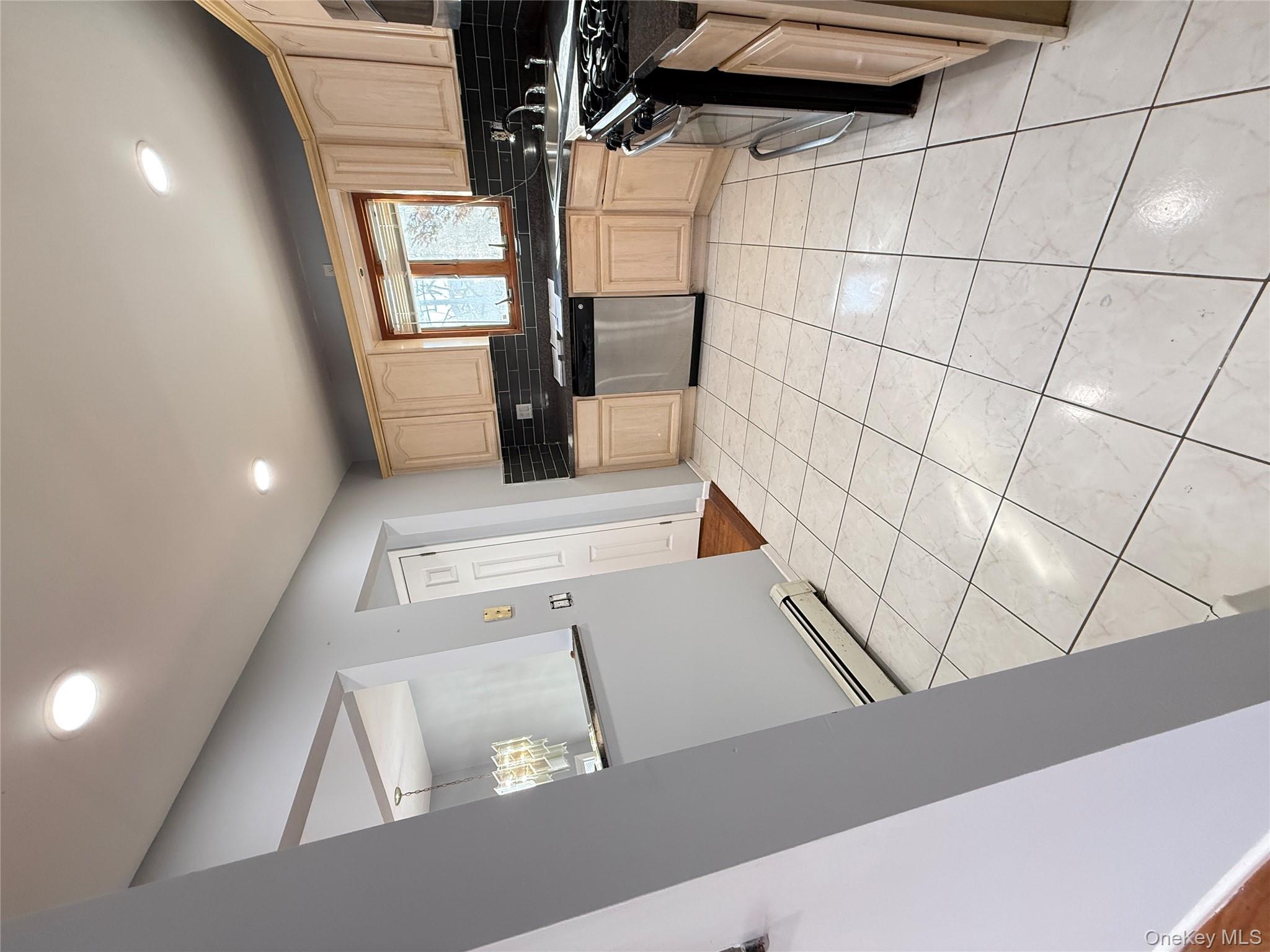 #10 photo, 1003 Steele Boulevard, Baldwin , NY 11510