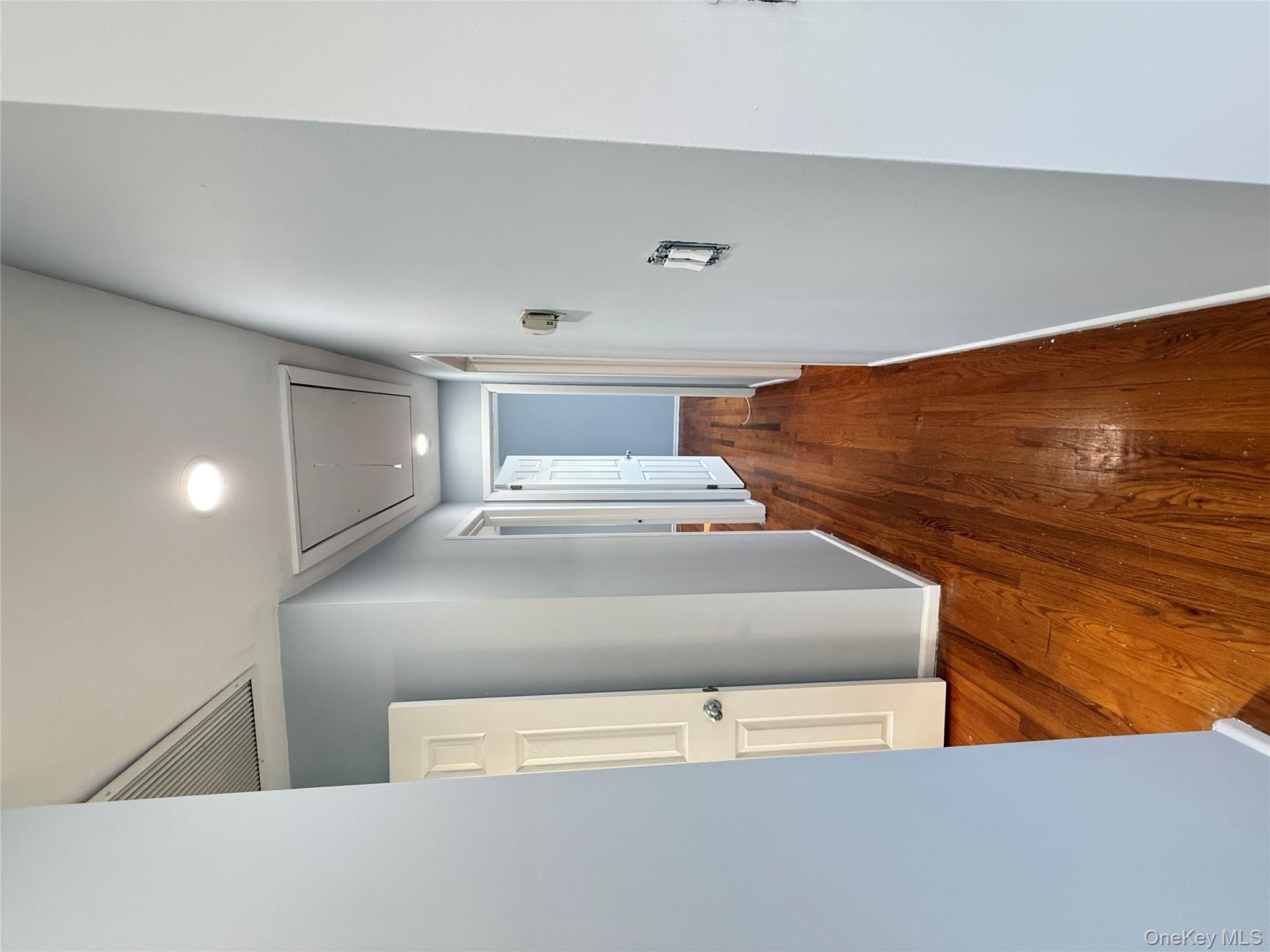 #11 photo, 1003 Steele Boulevard, Baldwin , NY 11510