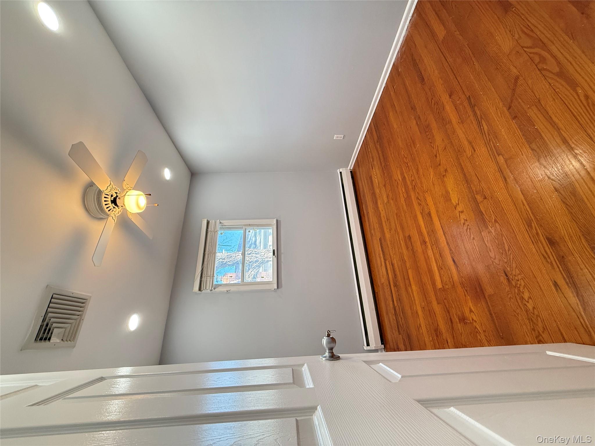 #15 photo, 1003 Steele Boulevard, Baldwin , NY 11510